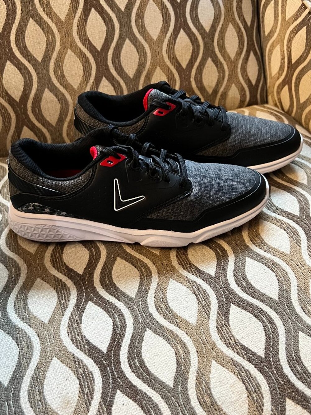 Callaway Golf Coronado v3 Spikeless Shoes NWOT M 8.5